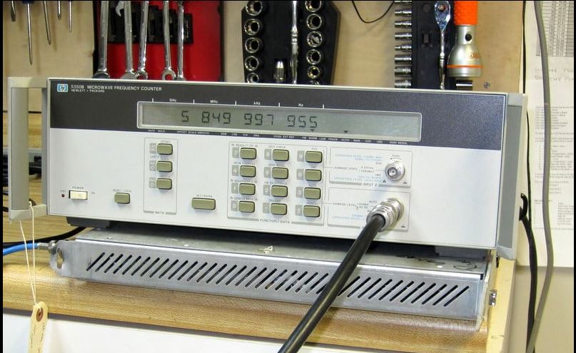 HP Agilent 5350B 20 GHz CW Microwave Frequency Counter 