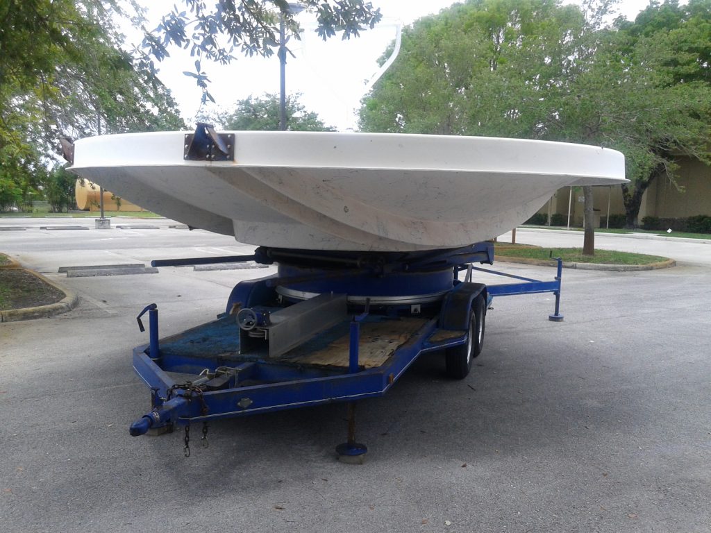 Comtech 5 Meter MultiFeed (C, Ku, KaBand)Transportable Flyaway