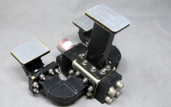 Amplifier C-Band Redundancy Subsystem