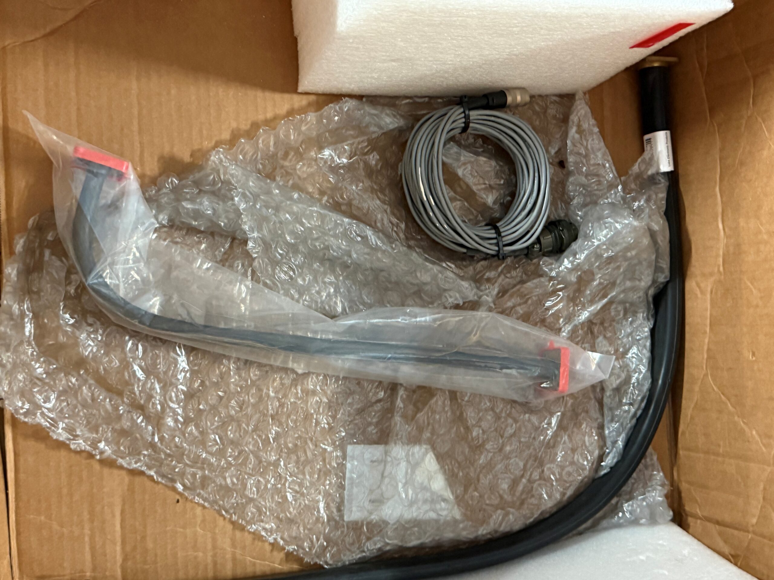 SeaTel 4-Port OMT Kit with Ku-Band Components-4