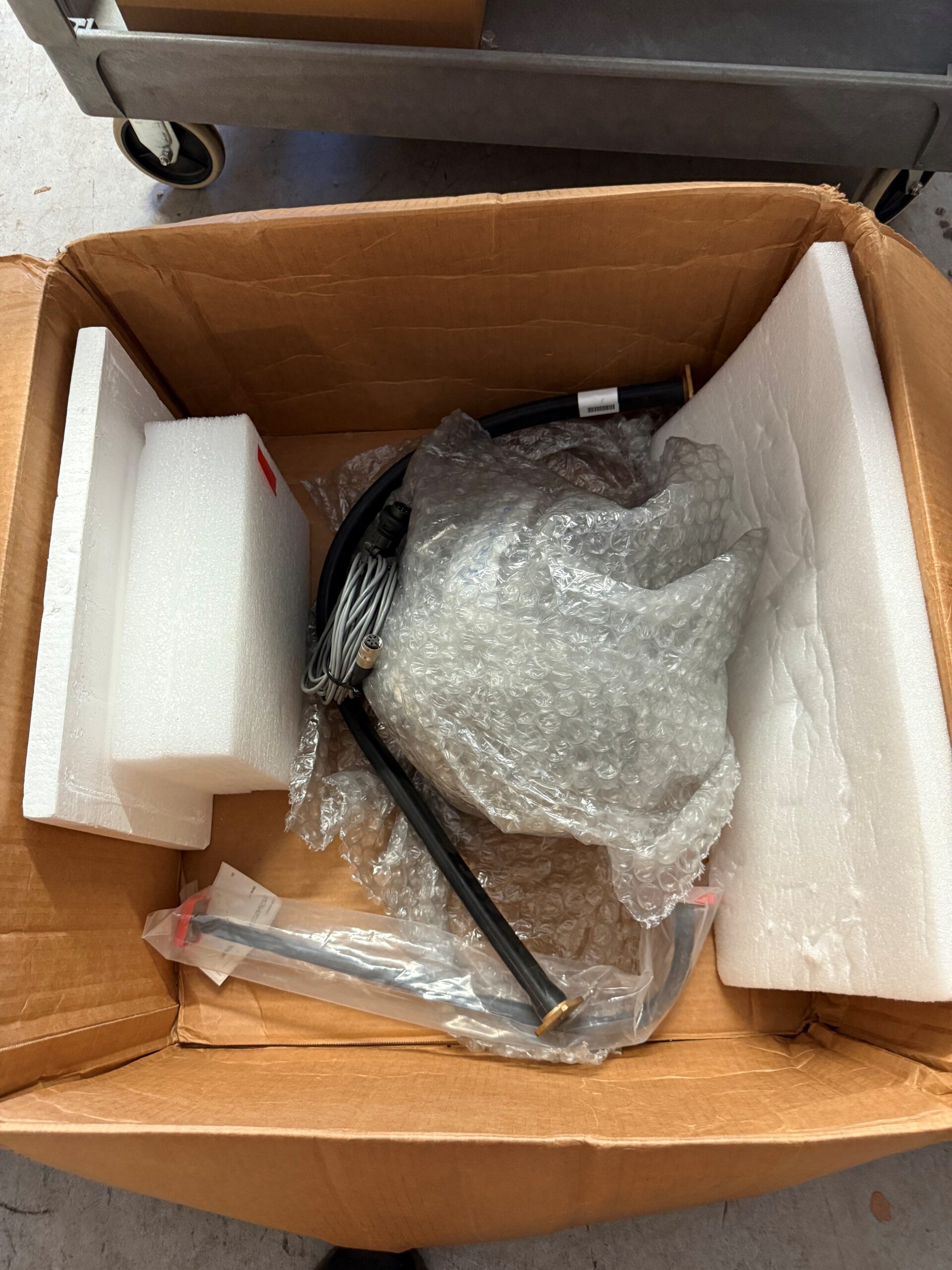 SeaTel 4-Port OMT Kit with Ku-Band Components-7