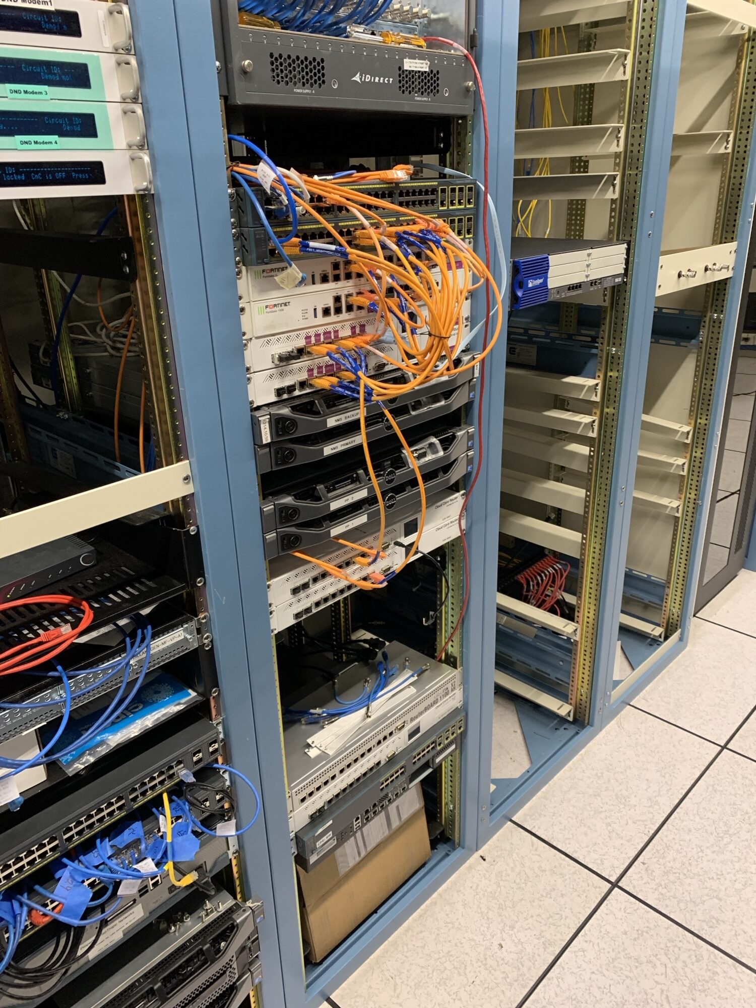 iDirect 5IF Chassis (3)