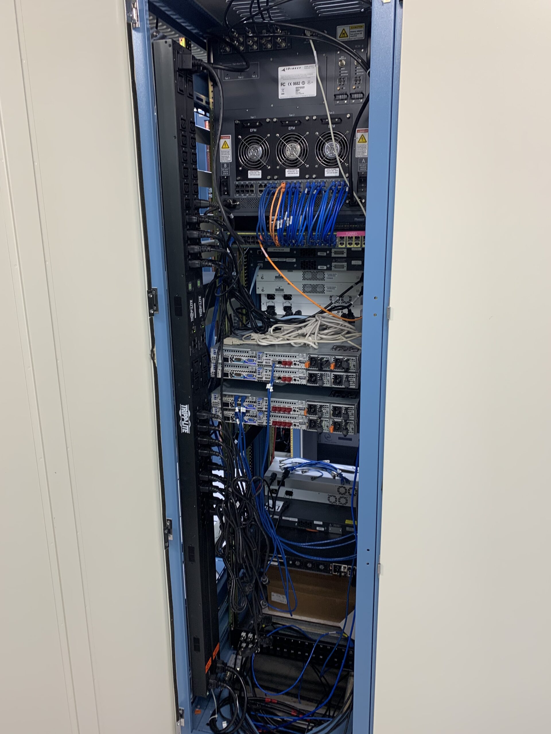 iDirect 5IF Chassis (4)