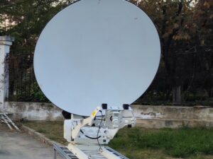 Starwin 1.2m Ku Band SMC Drive Away Antenna