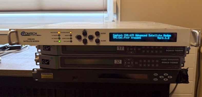 Comtech CDM-625 satellite modem Comtech CDM-625 satellite modem