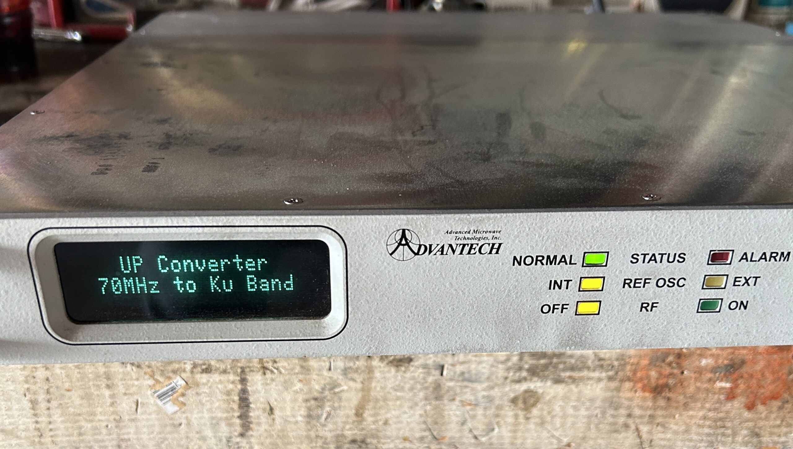 Advantech 70 MHz to Ku-Band Upconverter Advantech 70 MHz to Ku-Band Upconverter