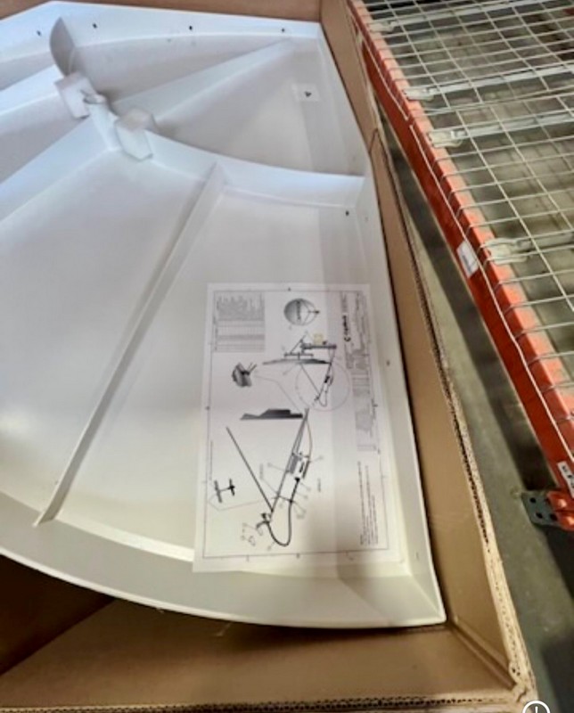 GDsatcom 2.4M 4-piece reflector antenna (1241-990) (4) (002)