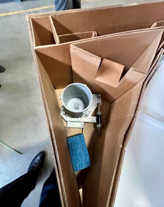 GDsatcom 2.4M 4-piece reflector antenna (1241-990) (5) (002)