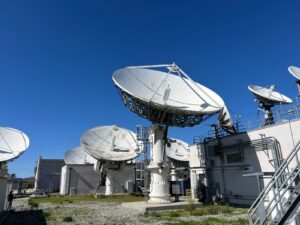 Vertex RSI 9 Meter 4-Port Circular DBS-Band Earth Station Antenna