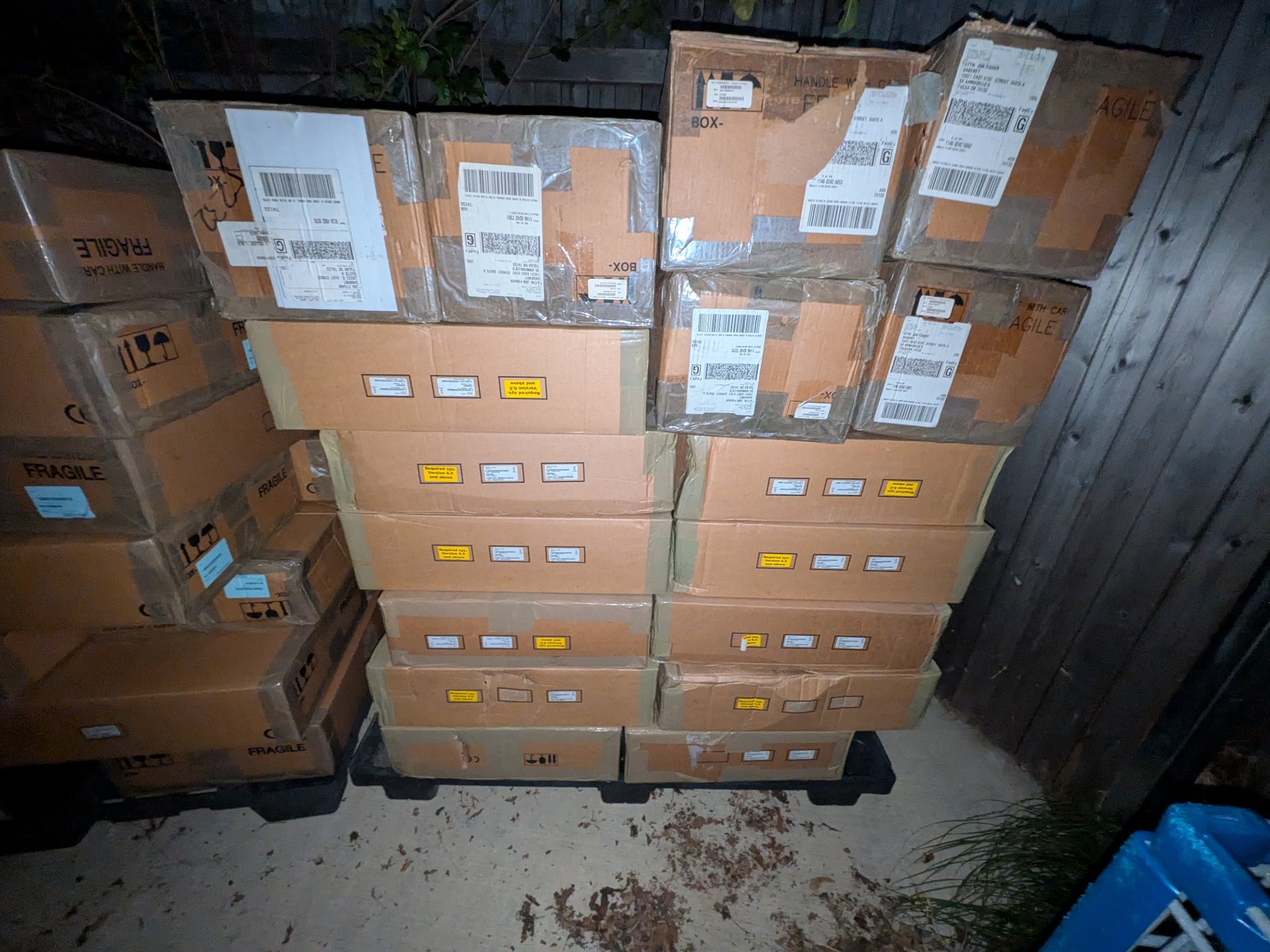 Gilat SkyEdge II-c Capricorn Pro VSAT routers for sale (6)